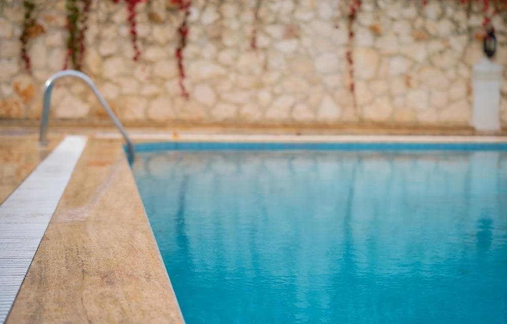 La importancia del análisis de aguas en piscinas